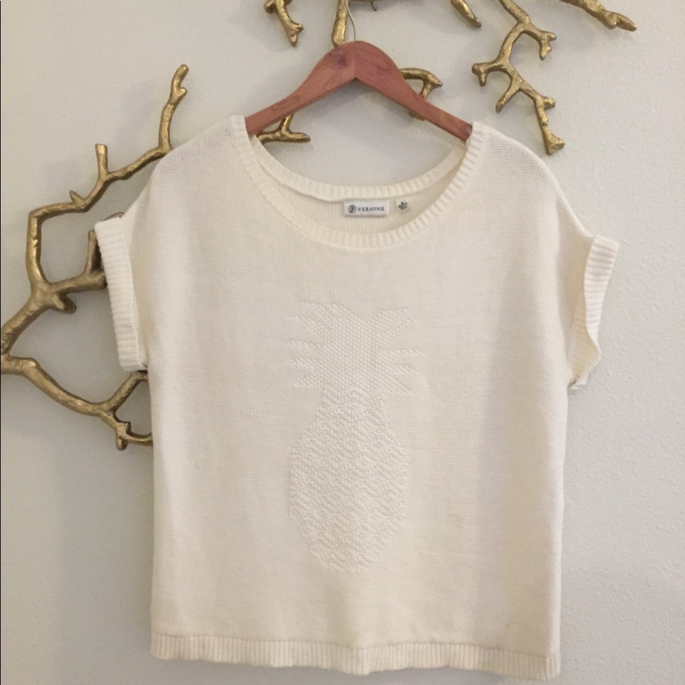 VERSONA SHORT SLEEVE TOP